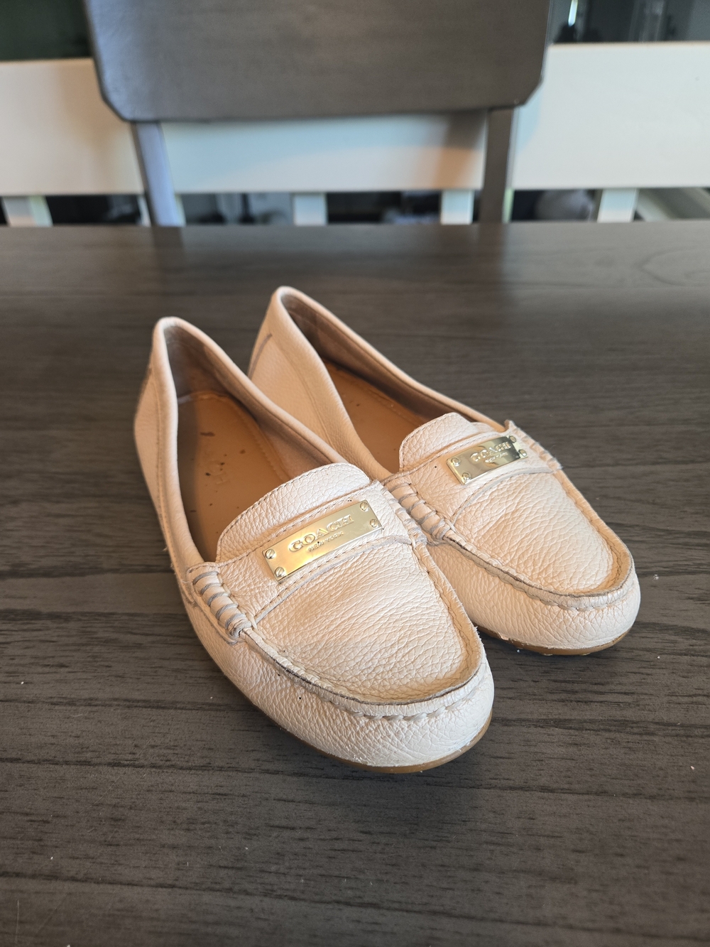 COACH FREDRICA BEIGE PEBBLE LEATHER LOAFERS DRIVING MOCCASIN FLATS WOMENS 6 B
